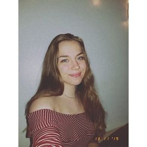 Meet your Posher, Carolane